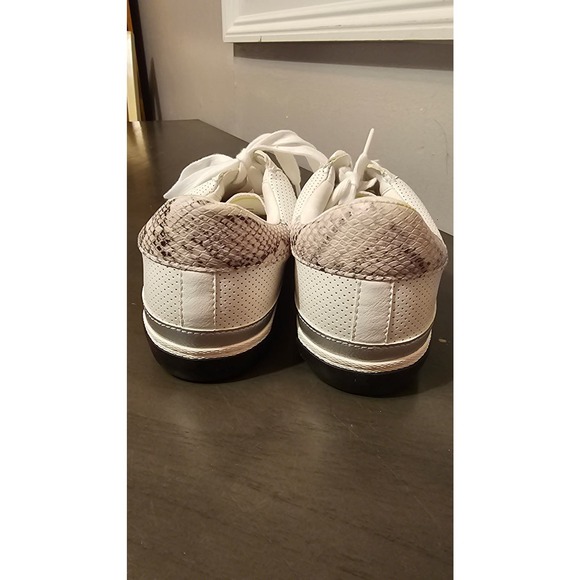 Brand new A new Day white men's shoes size 10 - Picture 3 of 5